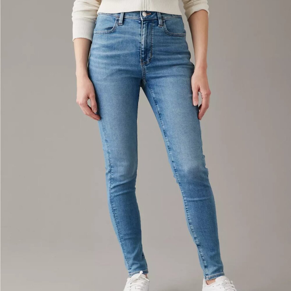 American Eagle Hi-Rise Super Stretch Light Wash Jegging Jeans